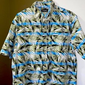 CHAPS HAWAIIN BUTTON UP